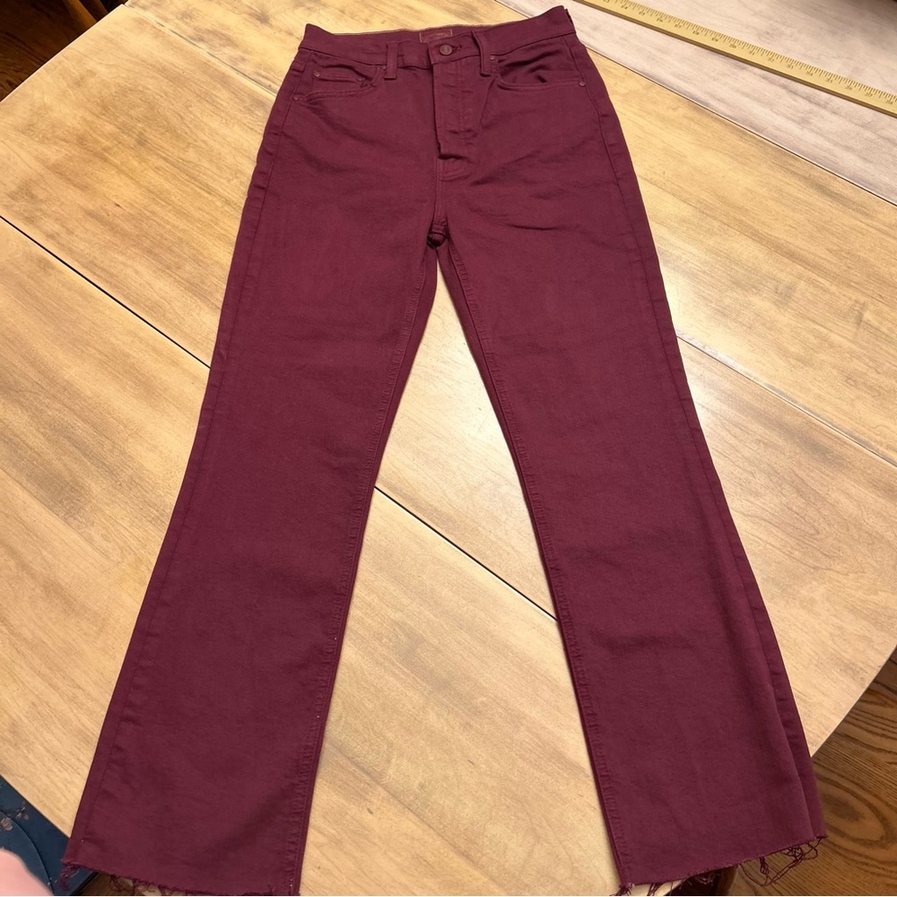 MOTHER THE TRIPPER ANKLE FRAY WASH:
BURGUNDY - Picture 4 of 10